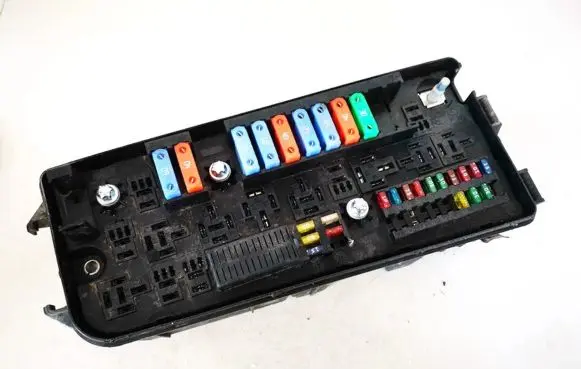 Opel Signum Fuse box set 13144709uq 519066005