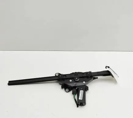 Mercedes-Benz E C207 W207 Seat belt adjustment motor A2078600182