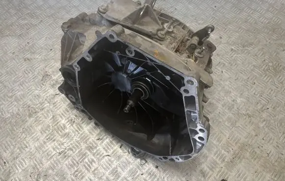 Mazda 3 III Manual 6 speed gearbox C6630