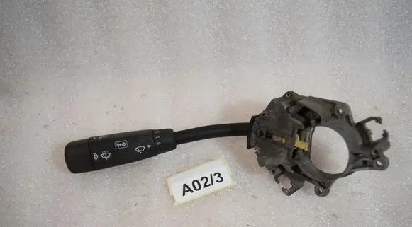Mercedes-Benz E W210 Indicator stalk 2105450110