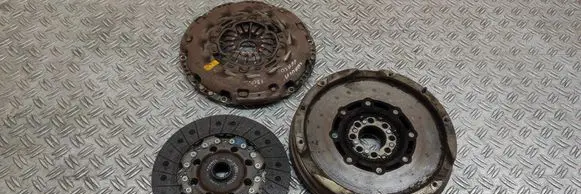 Toyota Corolla Verso AR10 Clutch set kit 154500R010