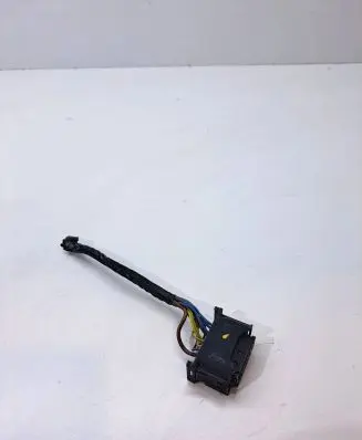 BMW 3 E90 E91 Headlight/headlamp wiring loom/harness 6925638