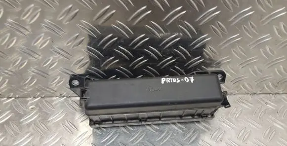 Toyota Prius (NHW20) Fuse box set