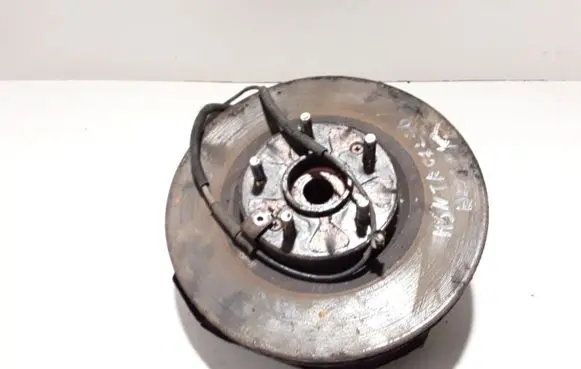 Hyundai Santa Fe Front wheel hub
