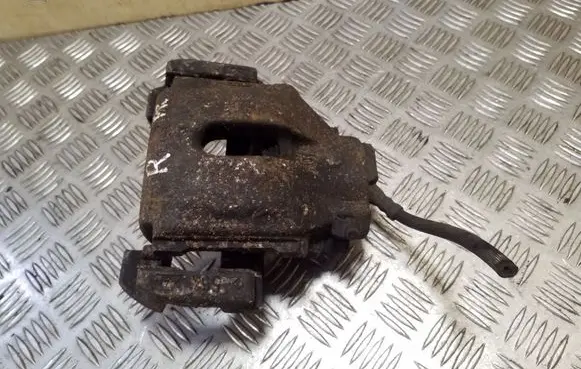 BMW 5 E39 Front brake caliper