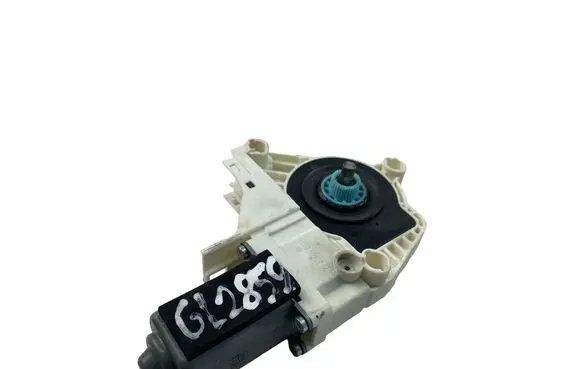 Audi A4 S4 B8 8K Front door window regulator motor 8K0959801A