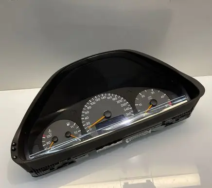 Mercedes-Benz E W210 Speedometer (instrument cluster) A2105400311 110008915009 2105400311