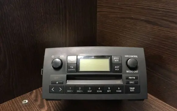 Toyota Corolla Verso E121 Radio/CD/DVD/GPS head unit 8612013060B0