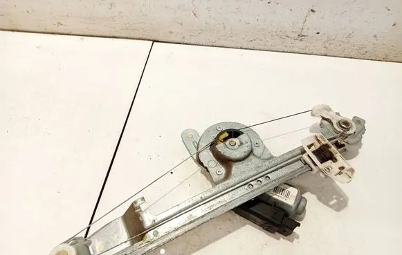 Sliding door window regulator with motor
