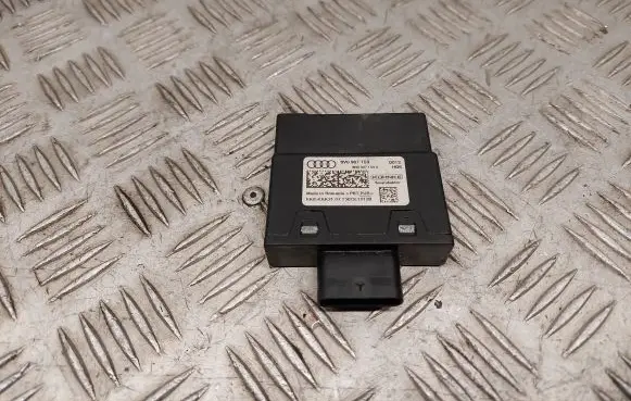Audi A3 S3 8V Other control units/modules 8V0907159 4H0907159A