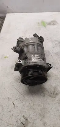 Volkswagen Golf VI Air conditioning (A/C) compressor (pump) 1K0820808B