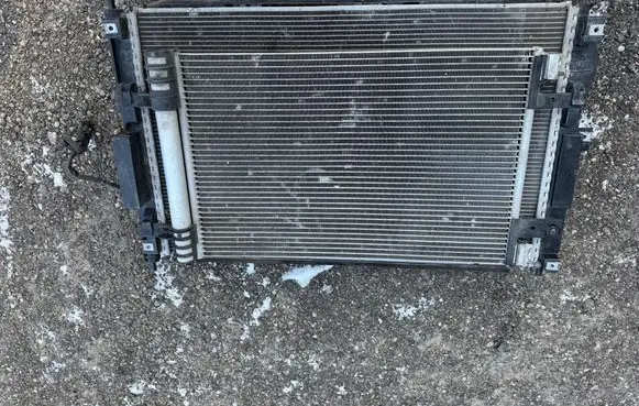 Peugeot 308 Radiator set 9838520180 9836058380