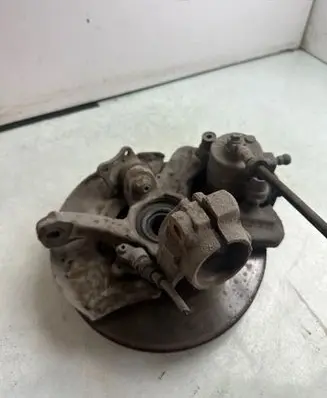 Seat Leon (1M) Front wheel hub spindle knuckle 678