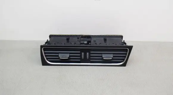 Audi A5 Sportback 8TA Dashboard air vent grill cover trim 8T2820951B