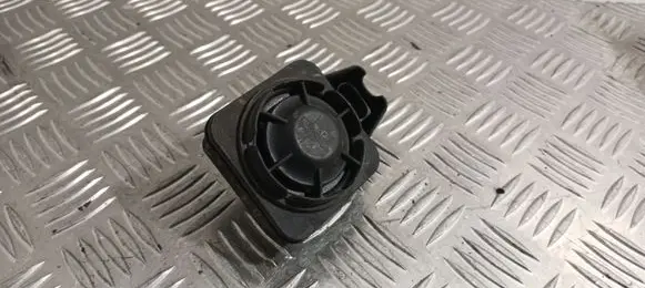 Volkswagen PASSAT B8 Alarm system siren 5Q0951605 28257494