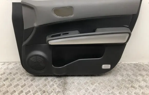 Nissan X-Trail T31 Front door card panel trim 80976JG00A