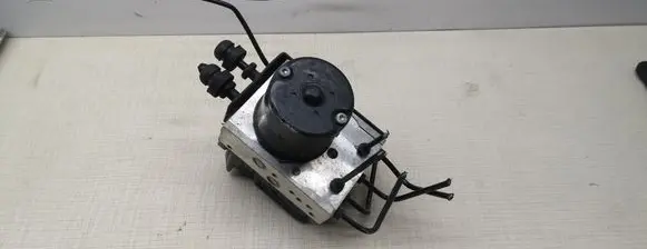 Skoda Fabia Mk1 (6Y) ABS Pump 6Q0614417E