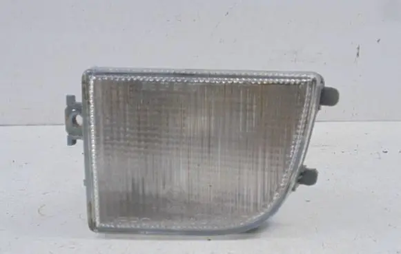 Volkswagen PASSAT B4 Front indicator light 01-441-1611L-C