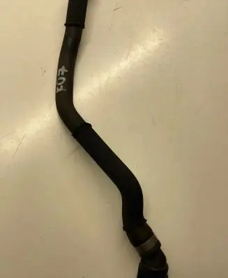 BMW 5 GT F07 Engine coolant pipe/hose