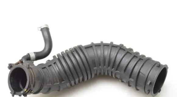 KIA Ceed Air intake duct part 28138J9400