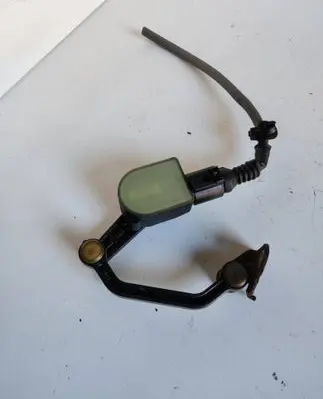 Audi A6 S6 C6 4F Headlight/headlamp level sensor 1T0907503