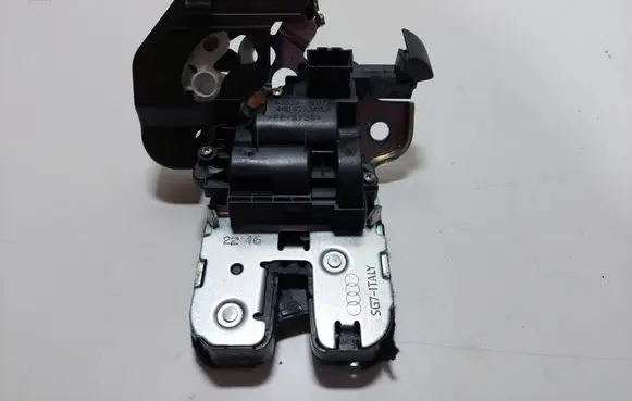Audi A6 S6 C7 4G Tailgate/trunk/boot lock/catch/latch 4H0827505A