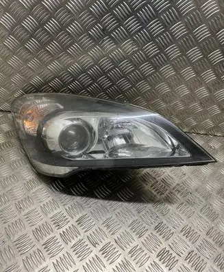 KIA Ceed Headlight/headlamp 921021H