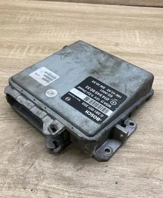 Mercedes-Benz C W202 Engine control unit/module ECU 0145456032 0281001203