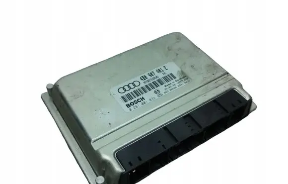 Audi A6 S6 C4 4A Engine control unit/module ECU 4B0907401E