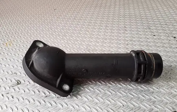 Audi A4 S4 B6 8E 8H Engine coolant pipe/hose 06B121121