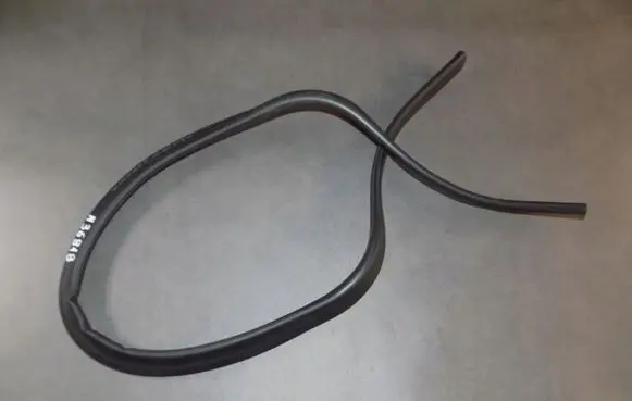 Skoda Karoq Engine compartment rubber 575823723