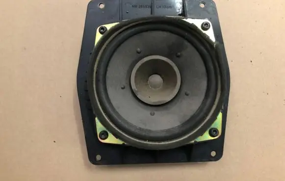 Mitsubishi Space Star Front door speaker MR285939