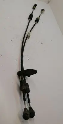 Gear shift cable linkage