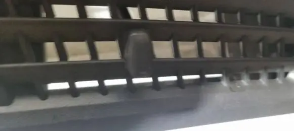 Windshield washer spray nozzle