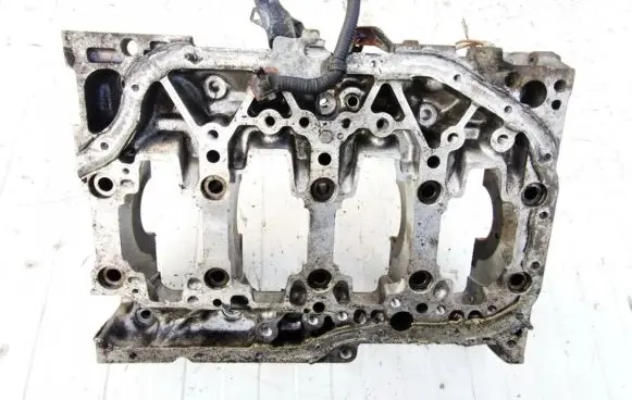 Toyota Avensis T250 Oil sump
