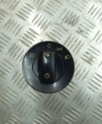 Audi A4 S4 B6 8E 8H Light switch 8E0941531 K0605D