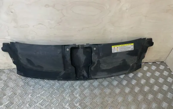 Audi A7 S7 4G Top upper radiator support slam panel 4G8807081B