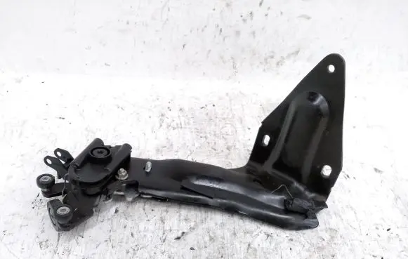 Chrysler Town u0026 Country V Sliding door lower roller guide/hinge 920AF