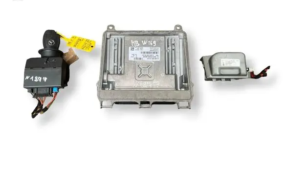 Mercedes-Benz A W169 Engine ECU kit and lock set 5WK90870 A2669001200
