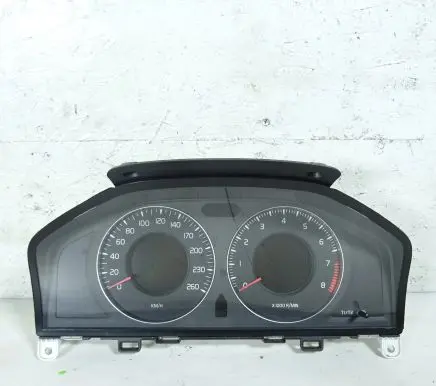Volvo S80 Speedometer (instrument cluster) 31254534AA