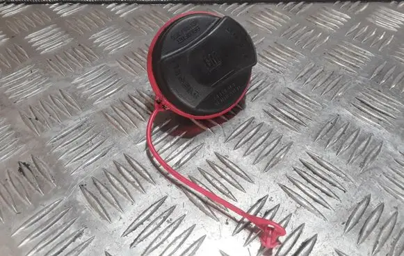 Opel Insignia A Fuel tank filler cap