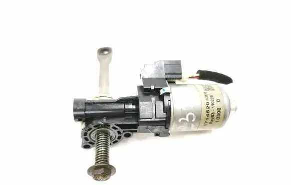 KIA Sorento Seat adjustment motor 1524411 AE8640001380 1714529