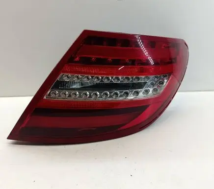 Mercedes-Benz C W204 Rear/tail lights A2048205864