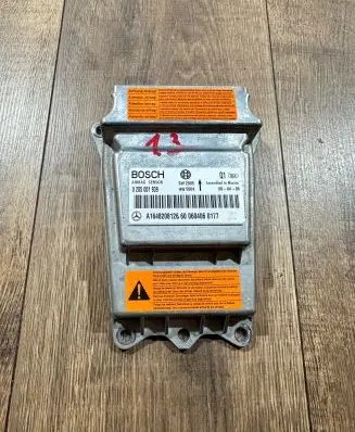 Mercedes-Benz GL X164 Airbag control unit/module a1648208126 0285001939