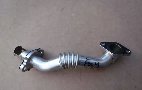 Ford Focus EGR valve line/pipe/hose JN1Q9F467BA