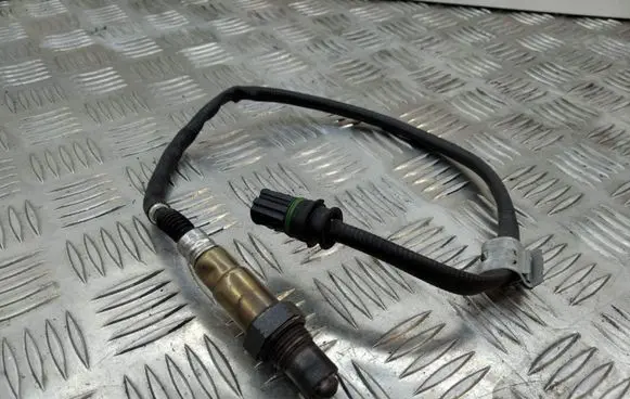 BMW 5 F10 F11 Lambda probe sensor 7539136