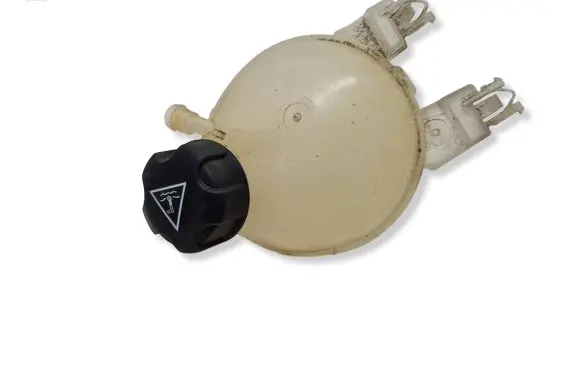 Citroen C3 Coolant expansion tank/reservoir 9800777280