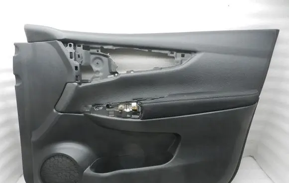 Nissan Qashqai Front door trim (molding) 809004EA2A