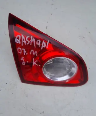 Nissan Qashqai Tailgate rear/tail lights 89071063 26555JD800