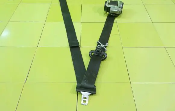 Ford Galaxy Front seatbelt 9G9N61295ACW XP247